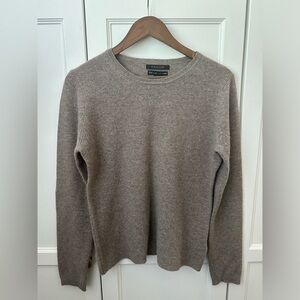 Tahari 100% Cashmere Sweater